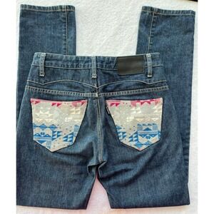 Jasonwood Jeans Women's Denim Blue Embroidered Pockets‎ 28 x 32 midrise Western